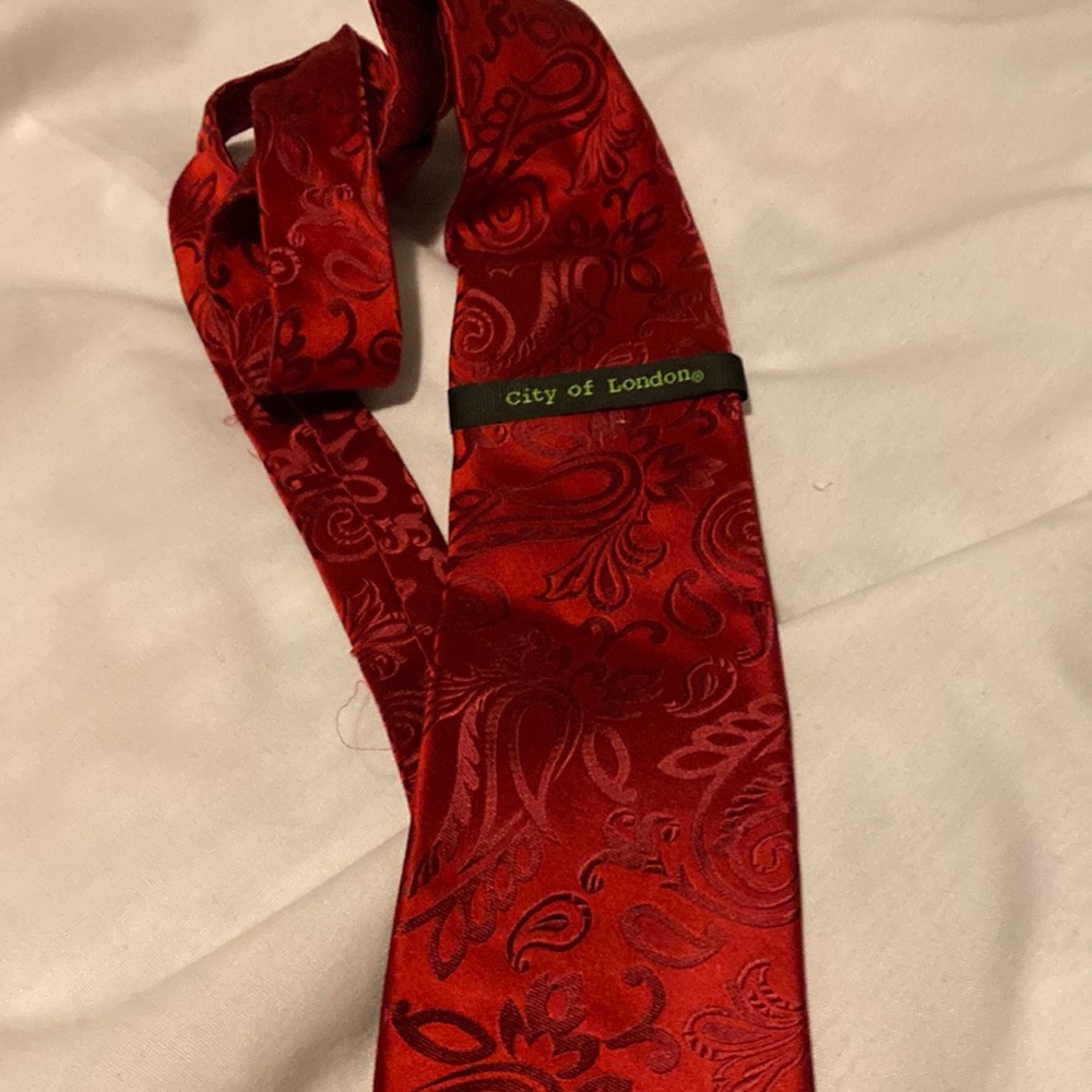 Mens tie